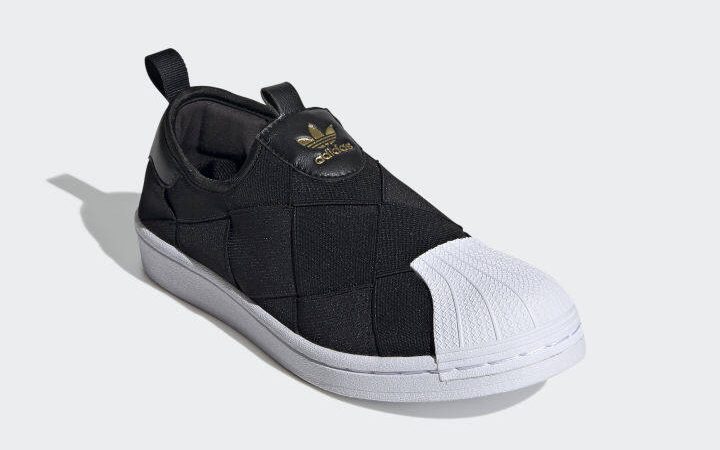 รองเท้าผ้าใบสำหรับผู้หญิง adidas ORIGINALS Slip-on Superstar สีดำ FV3187