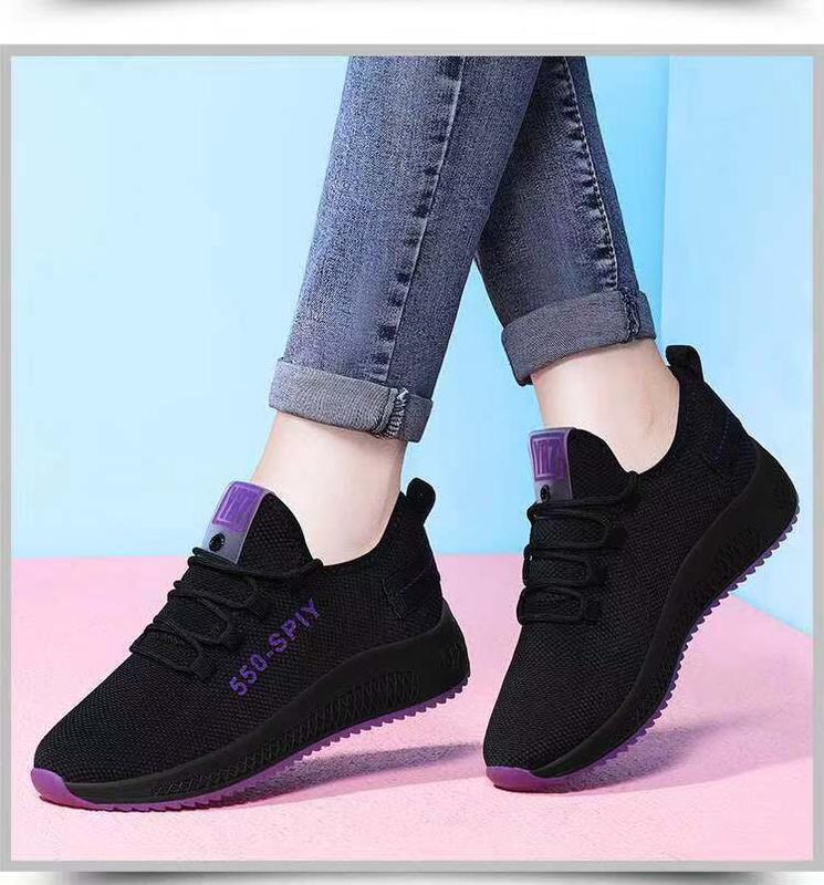 รองเท้าผ้าใบ ผู้หญิง 2022